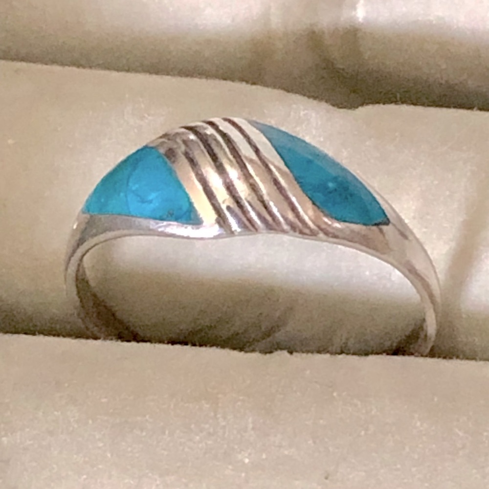 Turquoise color silver 925 ring size 7